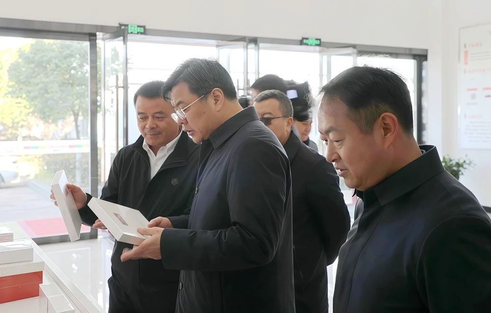 州委2.jpg
